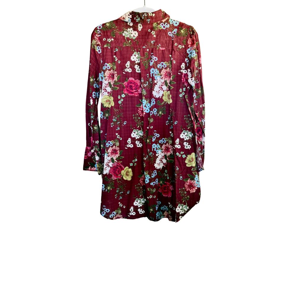 Flattering Floral Top by Ivy Jane